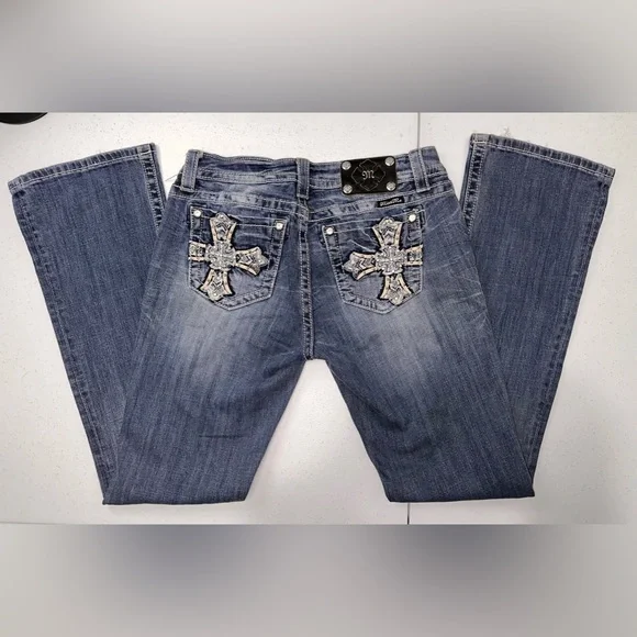 Miss Me Jeans Women's Size 29 Dark blue distressed whiskered regular/boot cut - Picture 4 of 8